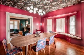 Gorgeous Eccentric Family Home with Cowboy Pool - 2