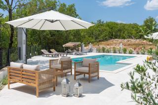 NEW! Villa Angela A modern Family Retreat - Krivodol - 9
