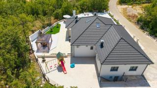 NEW! Villa Angela A modern Family Retreat - Krivodol - 2