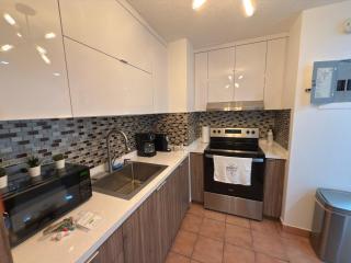 3 Bed 1 Bath 1 Park Plaza Universidad 2000 - San Juan - 0