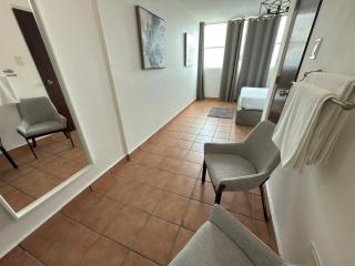3 Bed 1 Bath 1 Park Plaza Universidad 2000 - San Juan - 4