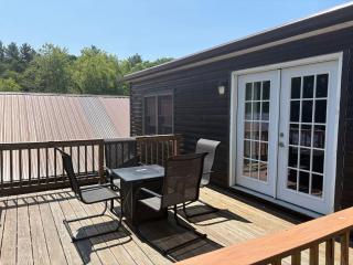 Modern Lakeview Escape - Hammond - 8