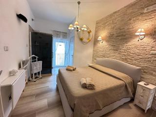Cozy Sea View Studio with Private Rooftop, Balcony, BBQ in the Old Town - Vieste - 7