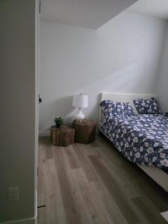 Cozy Up - Edmonton - 3