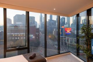 Unique 4-Bedroom Apartment next to Casino and MCEC - Melbourne - 1