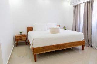 Modern Ocean View Apartment - 1