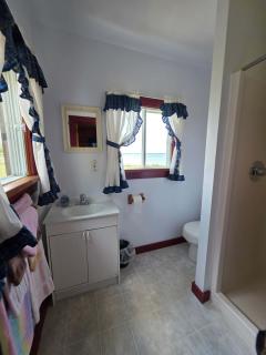 Hunts Point 1-BR Coastal Retreat - Cottage # 6 - Summerville Centre - 2