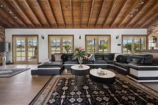 Wine Country Homestead - Spacious Retreat - Nulkaba - 7