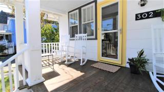 Coastal Cottage On Congress - 7