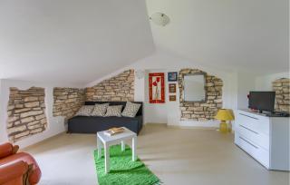 1 Bedroom Awesome Home In Bale - Krmed - 9