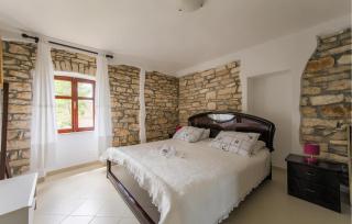 1 Bedroom Awesome Home In Bale - Krmed - 6