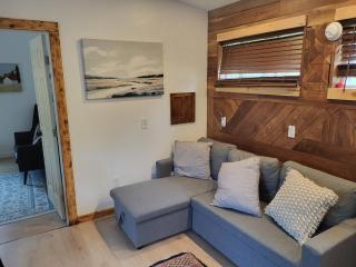 Terry Hill Little Lodge - Keuka - 5