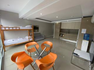 Chequers Suites Subic Bay - Olongapo - 5