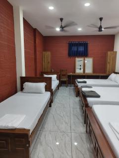 Anantha Guest House - 8