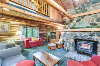 Authentic Log Cabin with Private Pond in Glidden - - 7