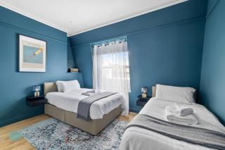 Huge spacious 8 bed luxury villa - Plymouth - 3