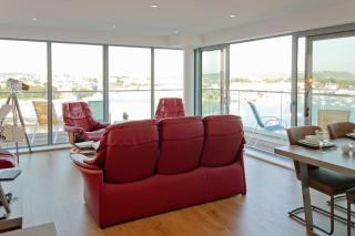 2 Bed - Leeward House by Pureserviced - Plymouth - 9