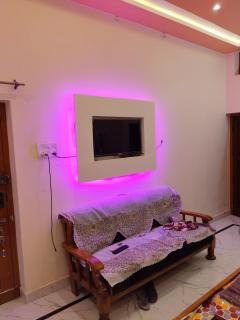 Diamond Palace Home Stay - Ayodhya - 0