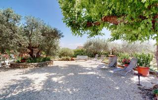 2 Bedroom Gorgeous Apartment In Caromb - Caromb - 2