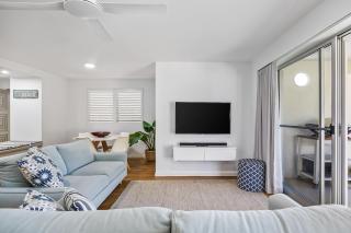 Lahaina 9 Bed to Beach in 60 seconds - Mooloolaba - 4