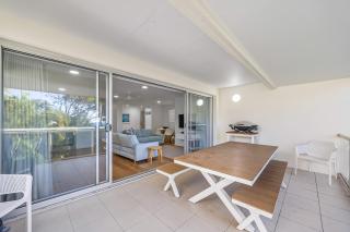 Lahaina 9 Bed to Beach in 60 seconds - Mooloolaba - 3