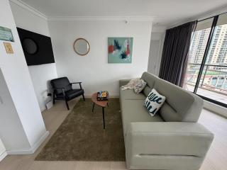 KozyGuru | Sydney CBD | Modern 2-Bedroom Apt - Sidney - 3