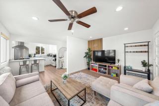 Westinghouse Park Retreat Decks, BBQ, Fire Pits - 0