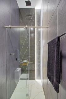 Massive Jacuzzi - 6 Bedroom with Private Bathroom - 1 block from LLeras P11 - Medellín - 8