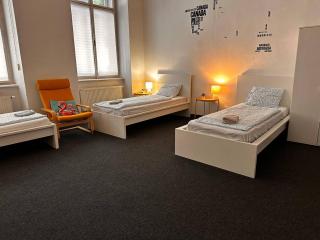 ROOMS Veveri - Uvoz, 10 min pešky do centru - Brno - 9