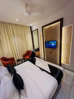 Hotel Ocean Residency Thane West - Thane - 3