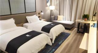 Echarm Hotel Yingshang High-speed Railway Station Wuzhou Wanhui Plaza - Fuyang - 4
