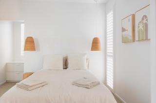 Stylish Noosa home, steps to the beach! - Sunshine Beach - 5