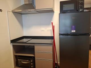 Albahaca - in front of the mall - 3