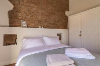 Renewed Apartment With Tuscan Hills View - 1