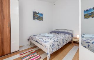 1 Bedroom Lovely Apartment In Potocnica - Borovići - 6