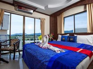 Triple Rund Place Hotel - 9