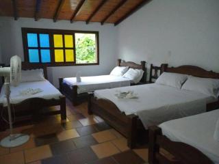 Hotel Campestre Villa Lucila - 1