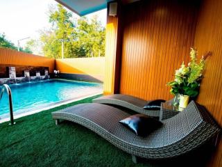The Y Boutique Hotel - 5