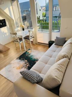Jaukūs apartamentai su baseinu ir gultais - Palanga - 9