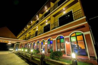 Maladee Hotel - 1