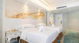 Vienna Hotel Guiyang Jiaxiulou Jichang Road - Guiyang - 4