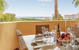 2 Bedroom Cozy Apartment In Manilva - Manilva - 3