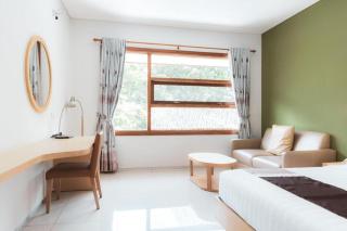 Hotel Tibera Taman Cibeunying - Bandung - 0