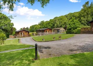 Charlesworth Lodges - Glossop - 8