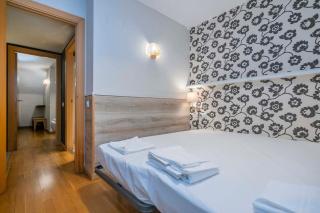 Bright and modern Duplex with terrace in Eixample district P2 - Barcelona - 4