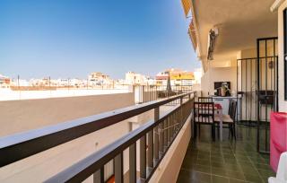 Gorgeous Apartment In Fuengirola - 9