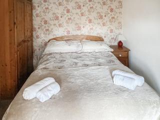 Brynawel - Bryncroes - 2