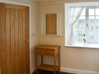 Highwood Cottage - 1
