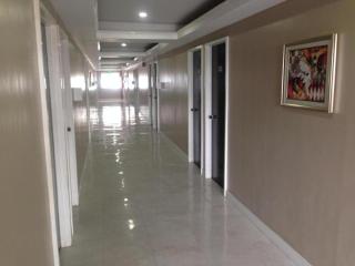 Ridgecrest Gardens Hotel - Olongapo - 4