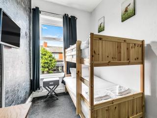 Sunnyside House - Blackpool - 7
